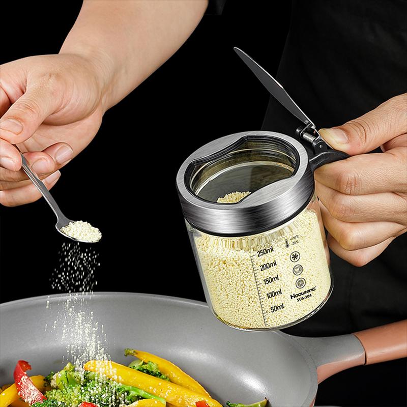 1pc Spices Glass Seasoning Jar with Spoon Sugar Bowl Salt Shaker Seasoning Container Kitchen Supplies Storage Set Spice Boxes
