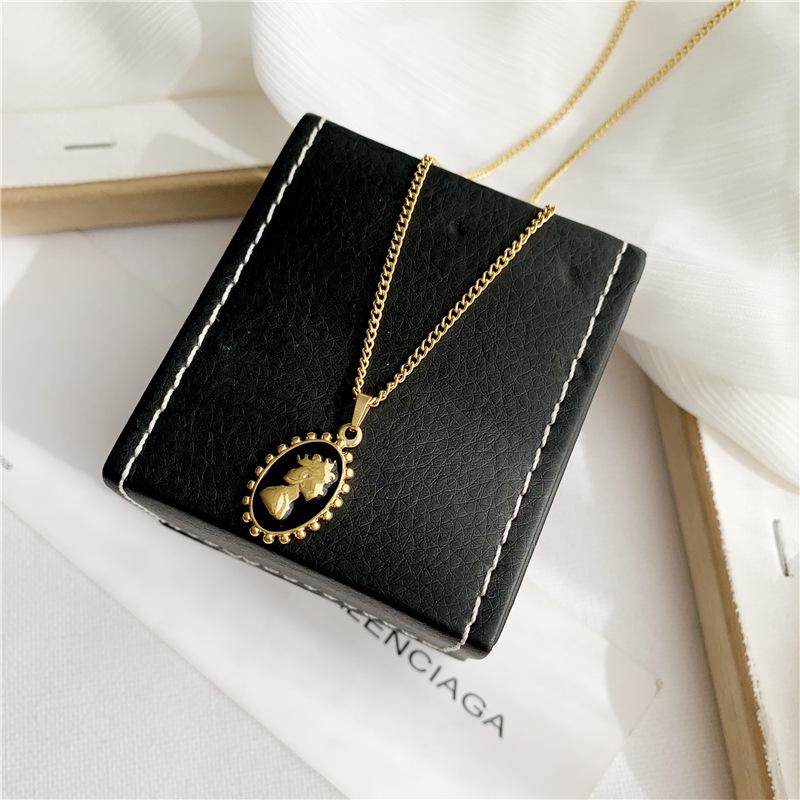Black Enamel Baroque Necklace with Medium-Length 18K Gold-Plated Titanium Steel Chain