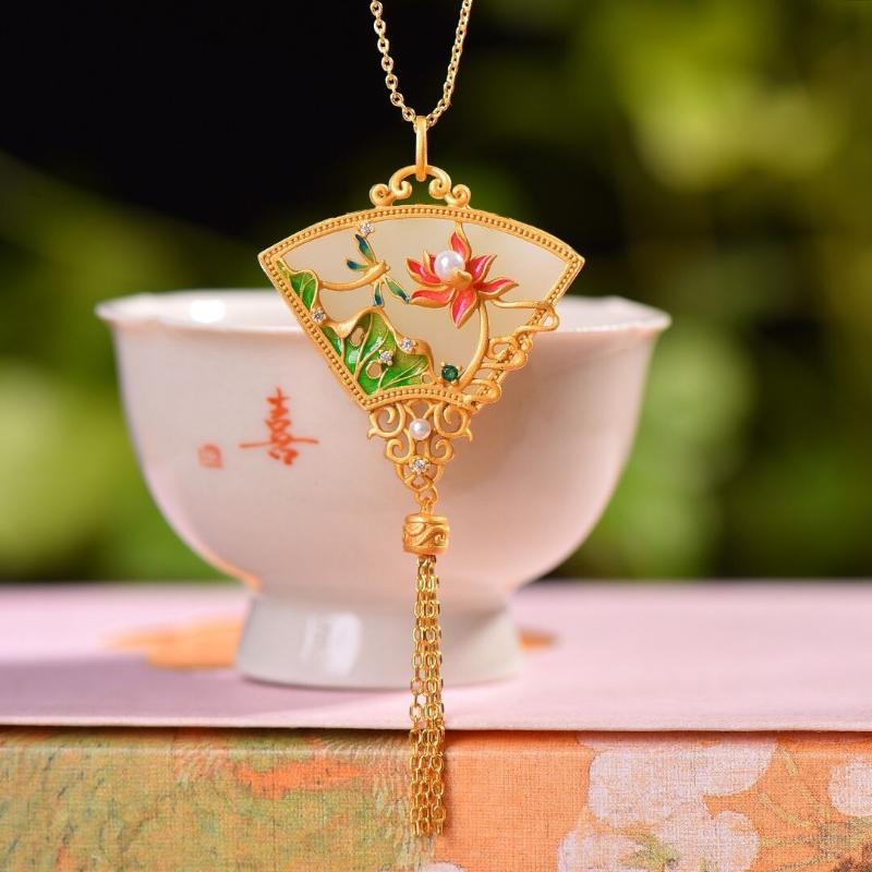 Designer Original  Inlaid Fan-Shaped Lotus Pendant Necklace Elegant And Exquisite Tassel Palace Style Retro Ladies Jewelry