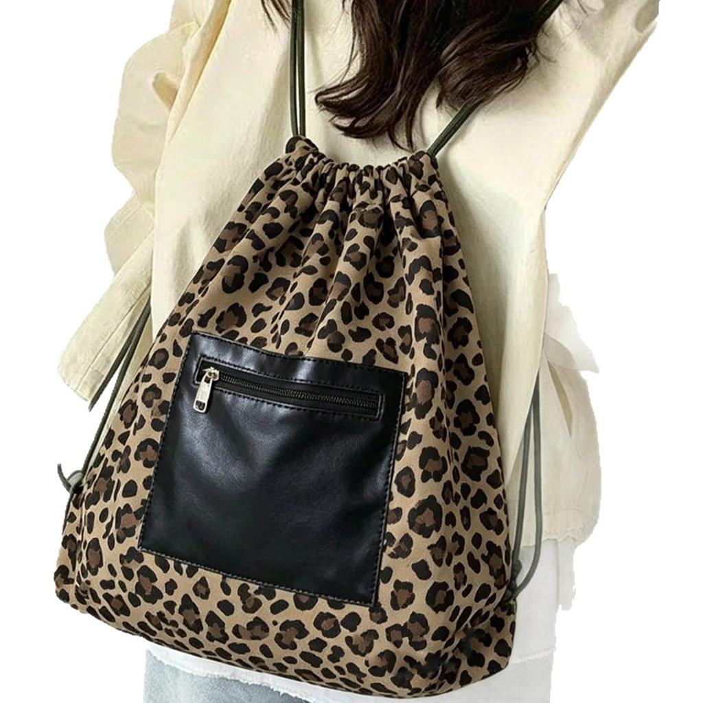 Strap-on Student Backpack with Large Capacity for Casual Use, Suitable for Students.
