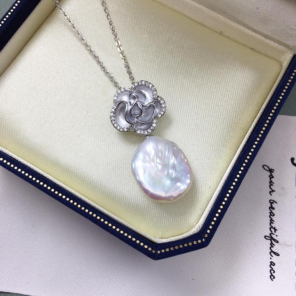 Zhuji Classic Camellia Baroque Pearl Pendant Necklace with Micro-Paved Zircon