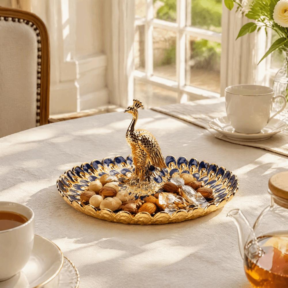 Round Shape Serving Tray Metal Material Snack Serving Plate Versatile Decorative Tray For Fruits
