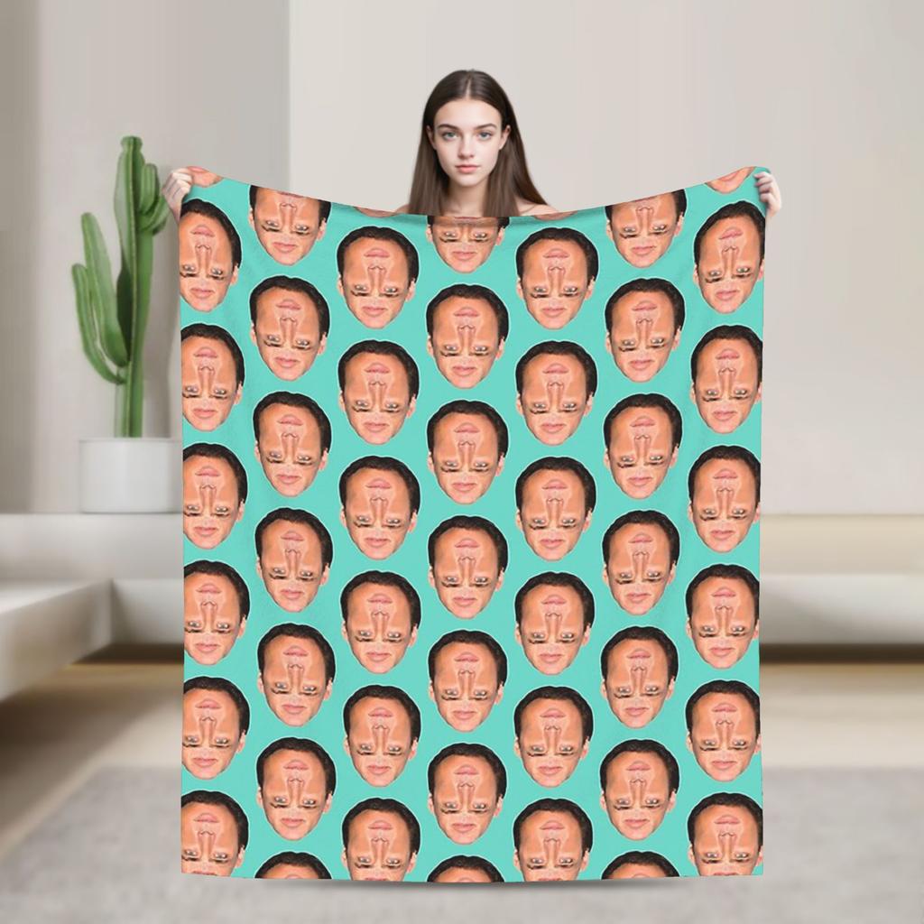 Merry Christmas Nicolas Cage Blankets Flannel Novelty Breathable Throw Blankets for Bed Sofa Autumn/Winter