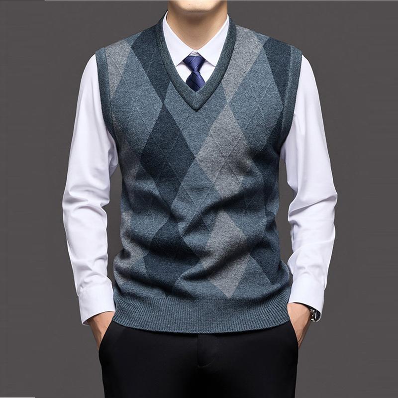 

Autumn Winter Knit Vests Men Fashion Argyle V-Neck Smart Casual Sleeveless Knitted Sweater Men Slim Fit Warm Pullover Vest 4XL синій
