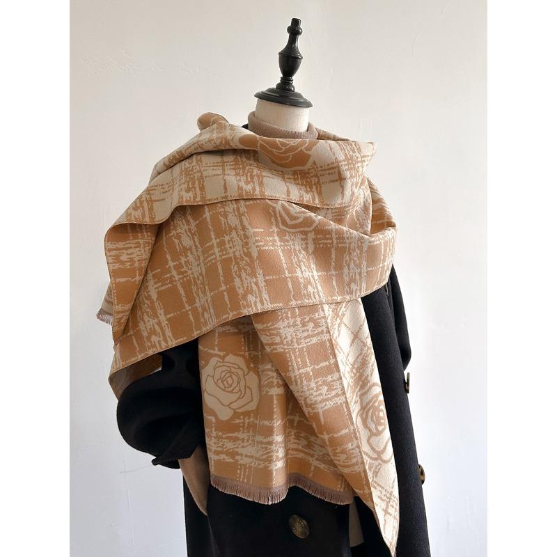 Temperament Double-sided rose imitation cashmere scarf Good quality Summer office lunch break Air conditioner shawl