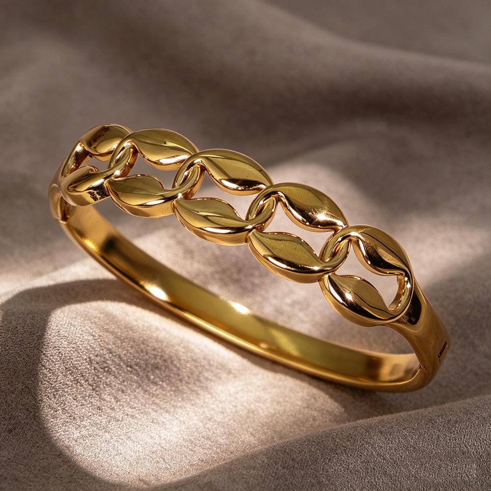 European and American Bracelets, Light Luxury, Fashionable Open Bracelets, Pig Nose Shape Openwork Bracelets
