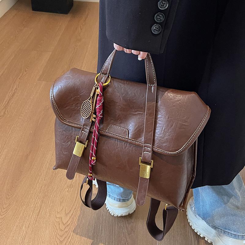 2024 Women's Retro Large-Capacity Backpack: Stylish Autumn & Winter Schoolbag, Perfect for Students & Travel.