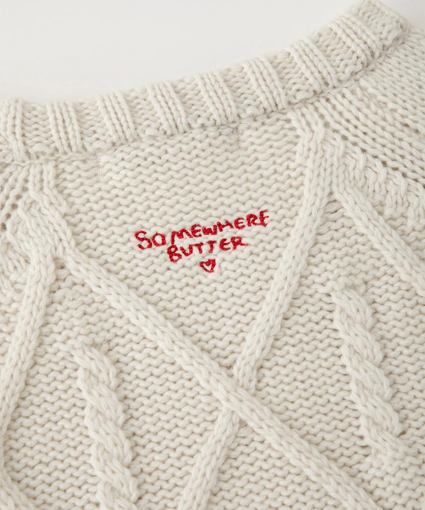 Sseomweeobeoteo Posy Cable Wool Knit - Ivory
