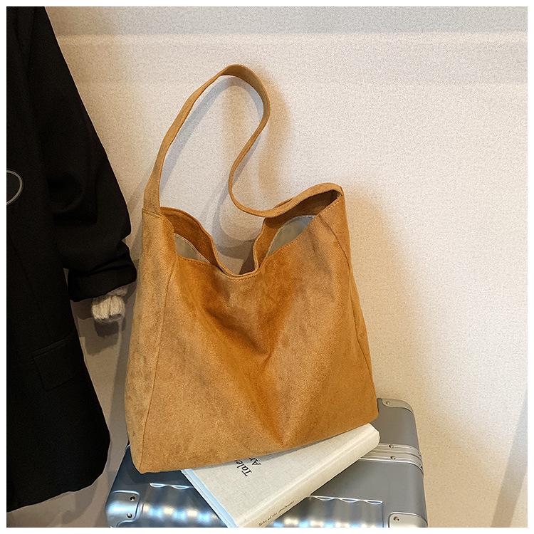 2024 Retro Suede Tote: Large Capacity Shoulder Bag for Work & Commute