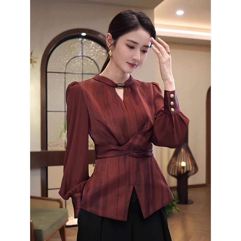 Shirts Women Spring New Light Luxury High-end Fashionable Red Tops with Design Temperament