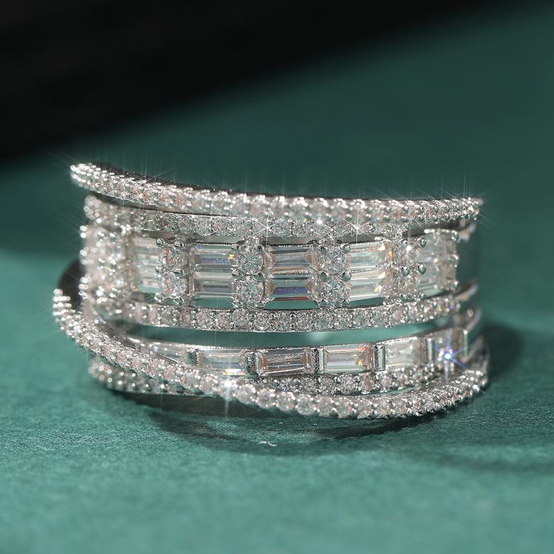 Fancy Brilliant Irregular Multilayered Wide Ring for Women Elegant Luxury Noble Finger Accessories Trendy Wedding Party Jewelry