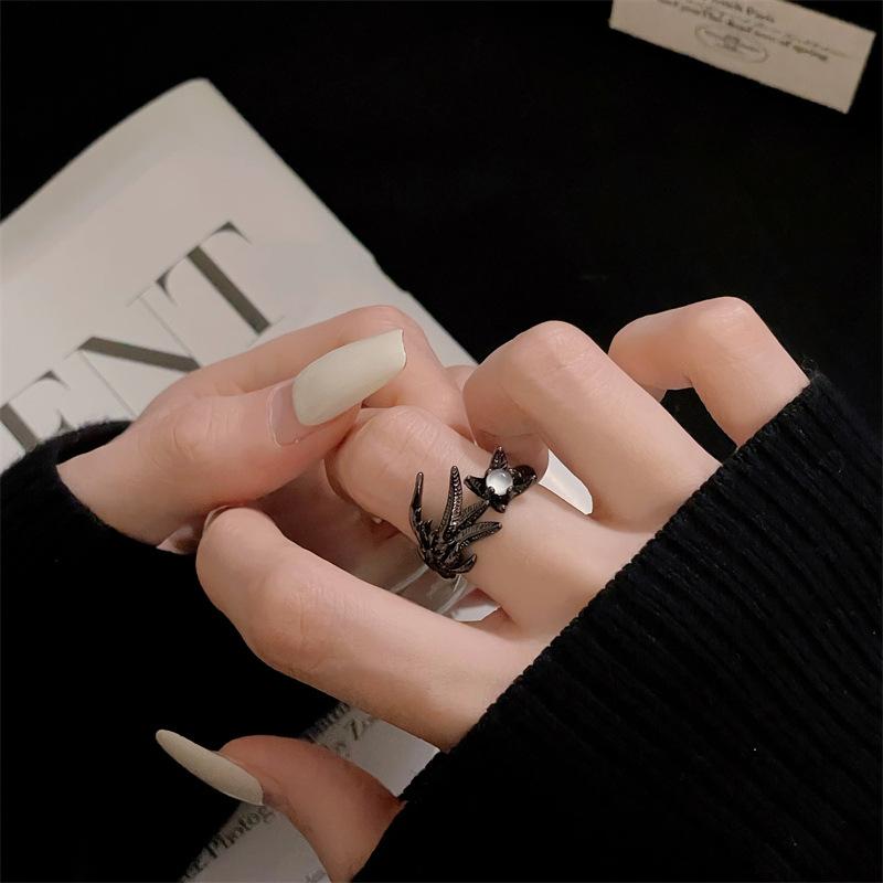 Dark Vintage Raven Purple Zircon Punk High Sense Open Ring Snake Ring Niche Design Index Finger Ring