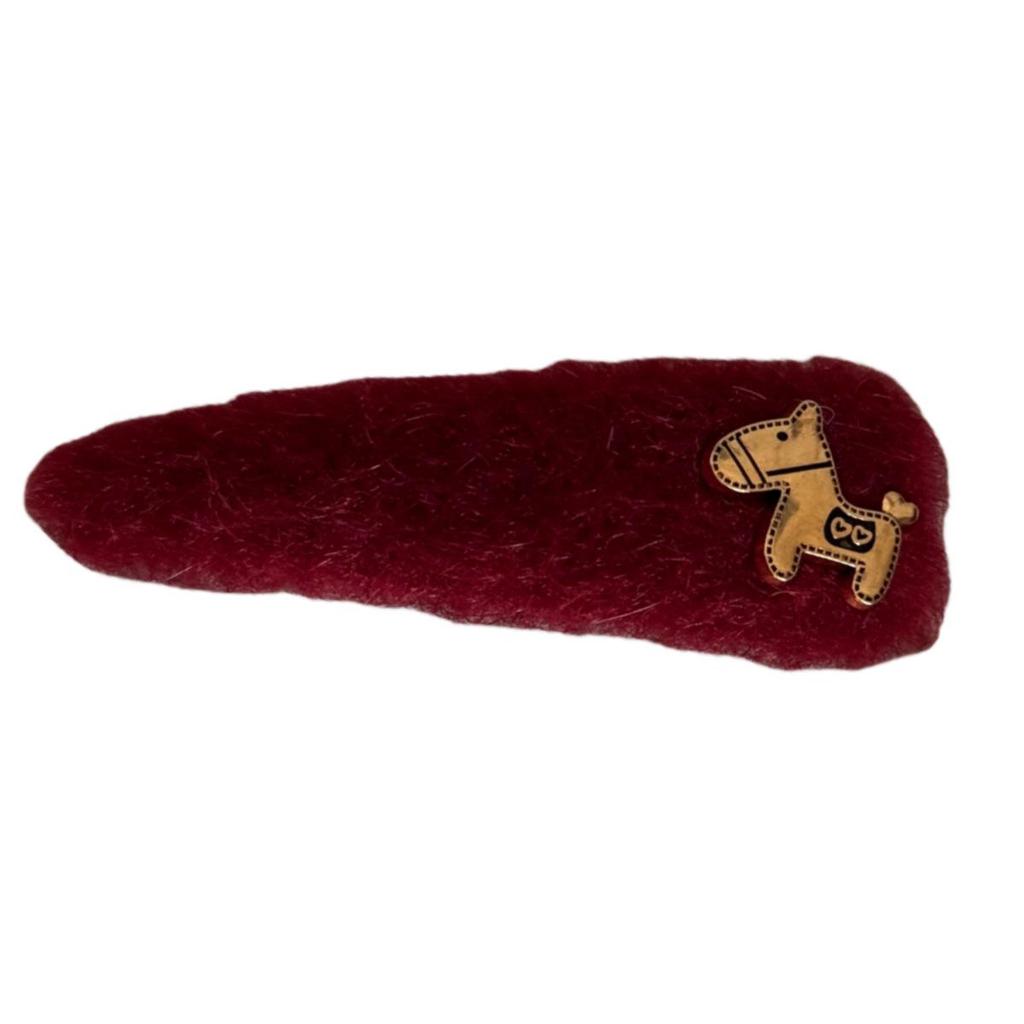 Red & Gold Woolen Horse Hair Clip for Women