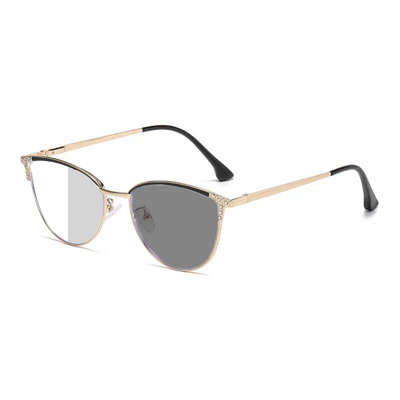 Versatile Photochromic Cat-Eye Myopia Glasses For Women And Men Personality Ultra Light Comfortable Anti-Blue Light Eyeglasses