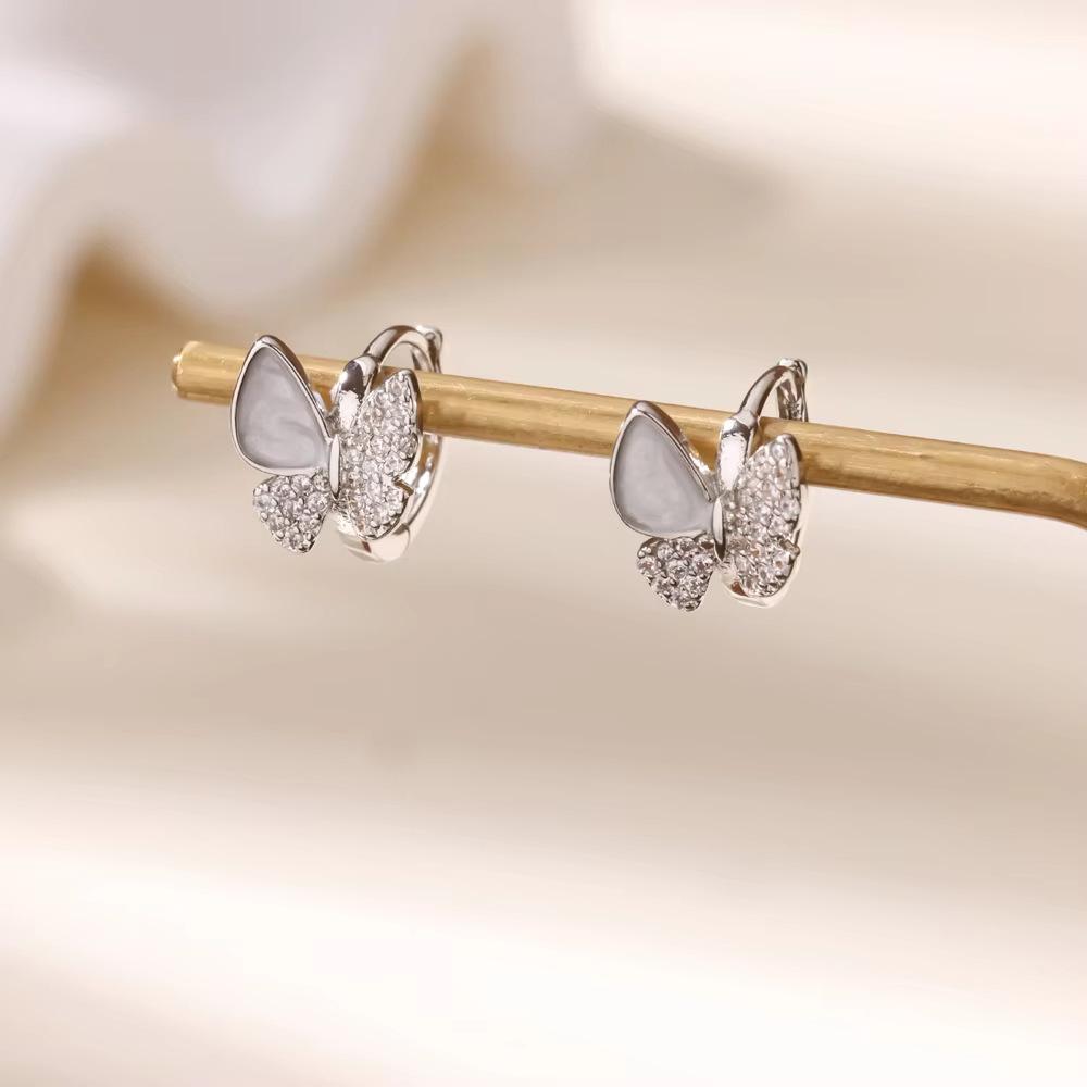 New Trendy Color Row Diamond Micro-inlaid Zircon Ear Buckle Simple and Advanced Sense Exquisite Small Commuter Earrings