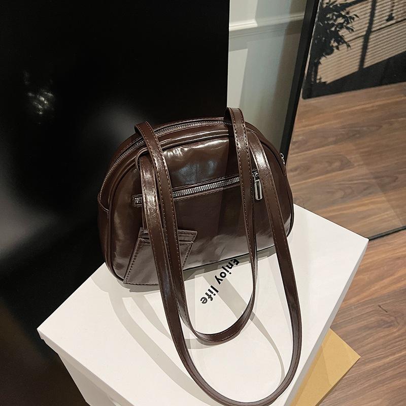 Premium sense niche bag women's 2025 autumn and winter new trendy and versatile ins this year's popular foreign fashion shoulder bag