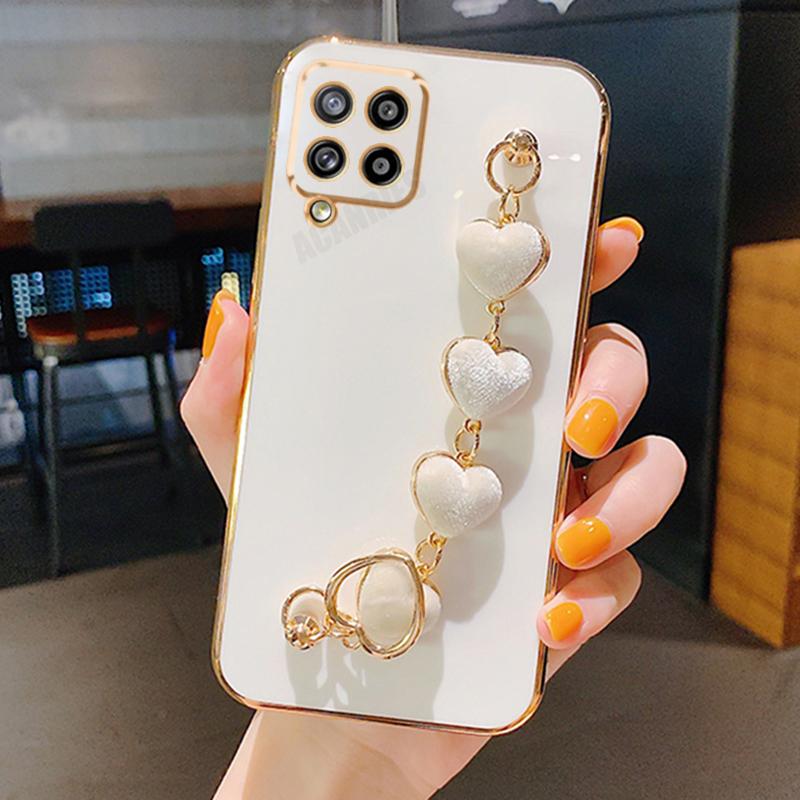 

A 12 22 42 Love Heart Bracelet Case For Samsung Galaxy A12 A22 5g A42 A31 A51 A71 4g M51 A50 Chain Plating Silicone Cover A32 (4G)