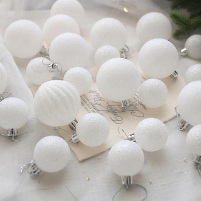 Christmas Tree Ornaments: Colored Hanging Balls 3-8CM, Boxed White Decorations