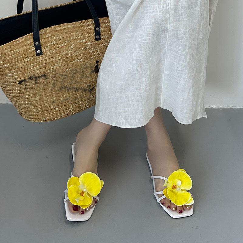 Fashion Big Size 43 Summer Beach Women Flats Slippers Shoes Square Toe Fashion Flower Ladies Flats Slippers Female Slides Sandals Shoes