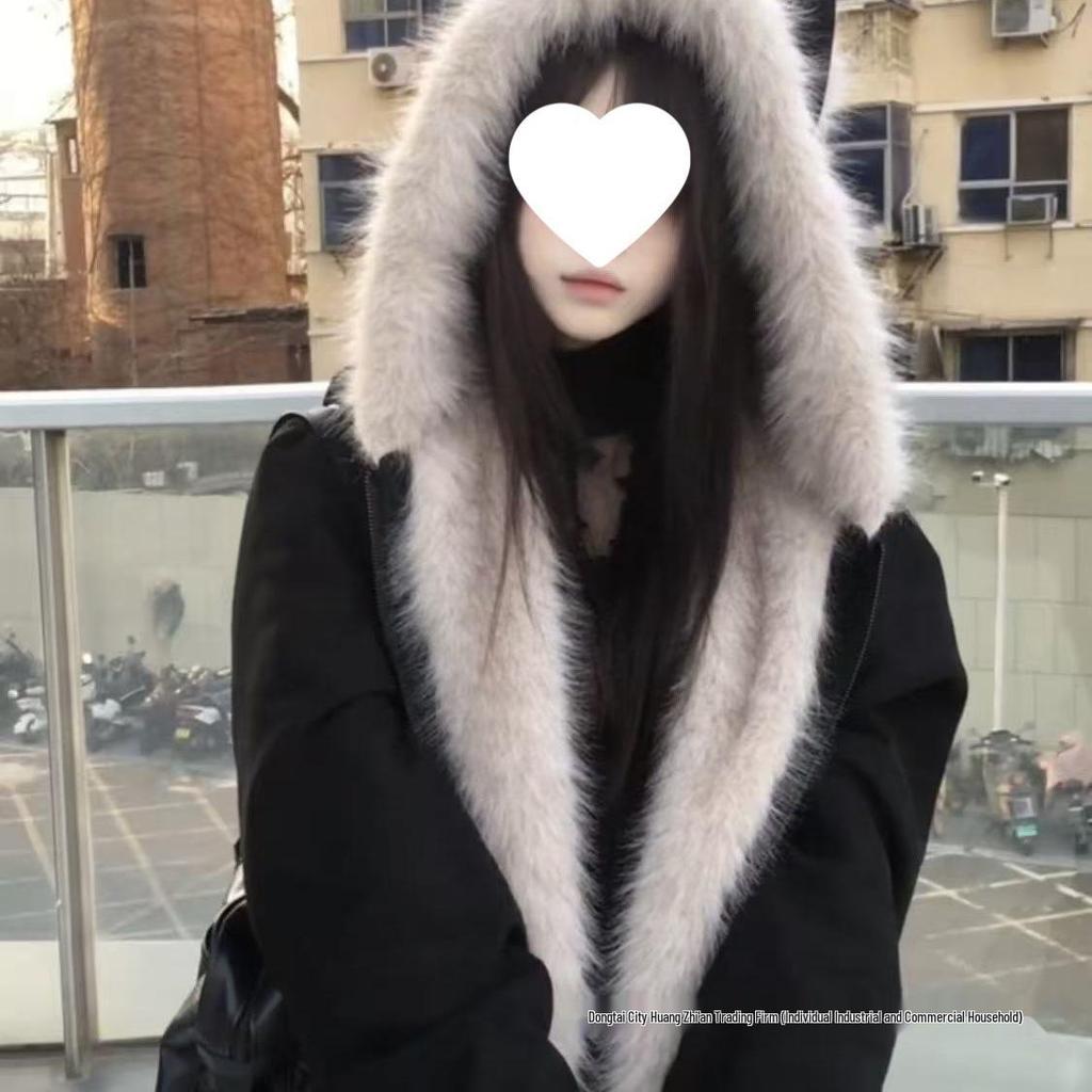 Korean Style Women's Spicy Short Winter Patchwork Fur Coat with Mountain Eagle Design