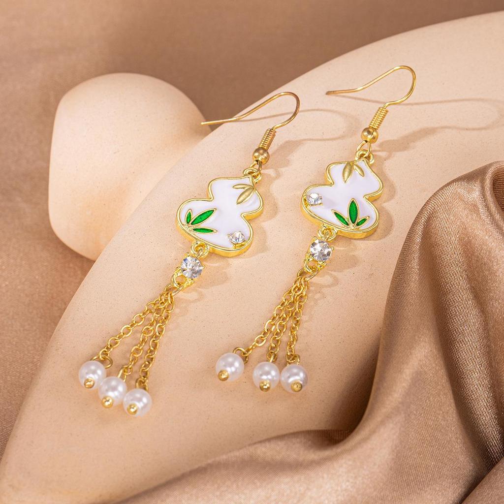 New Chinese Tassel Retro Luxury Bamboo Leaf Gourd Earrings for Women