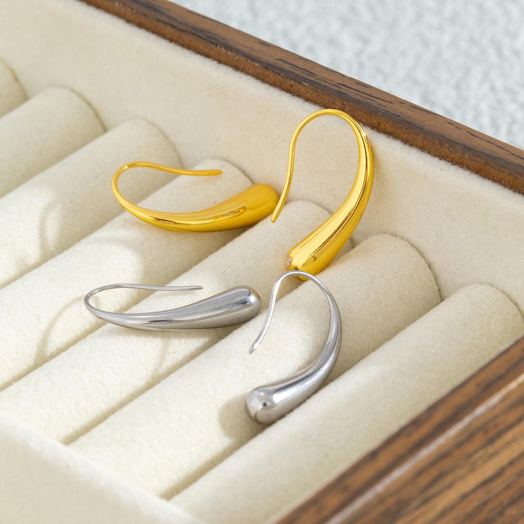 Women's Classic Teardrop Earrings - Lightweight Small Fish Hook Back, 18K Gold Plated Stainless Steel, Hypoallergenic Everyday Gold Jewelry