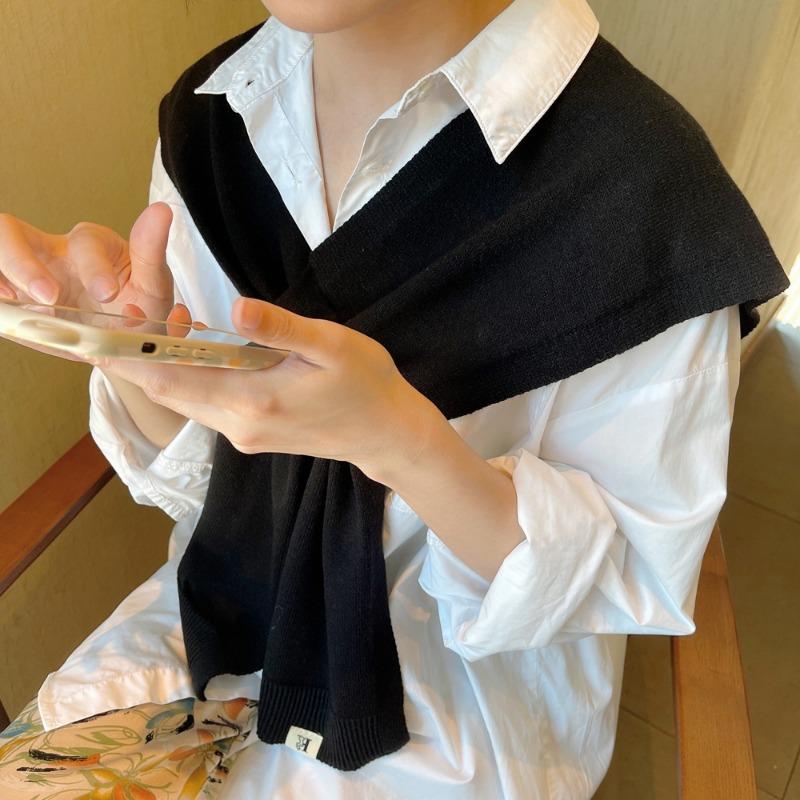 

Four seasons solid color knitted small shawl scarf scarf women s cross collar sweet wind multi-color versatile decoration warm Wool Shawl 90 * 45cm