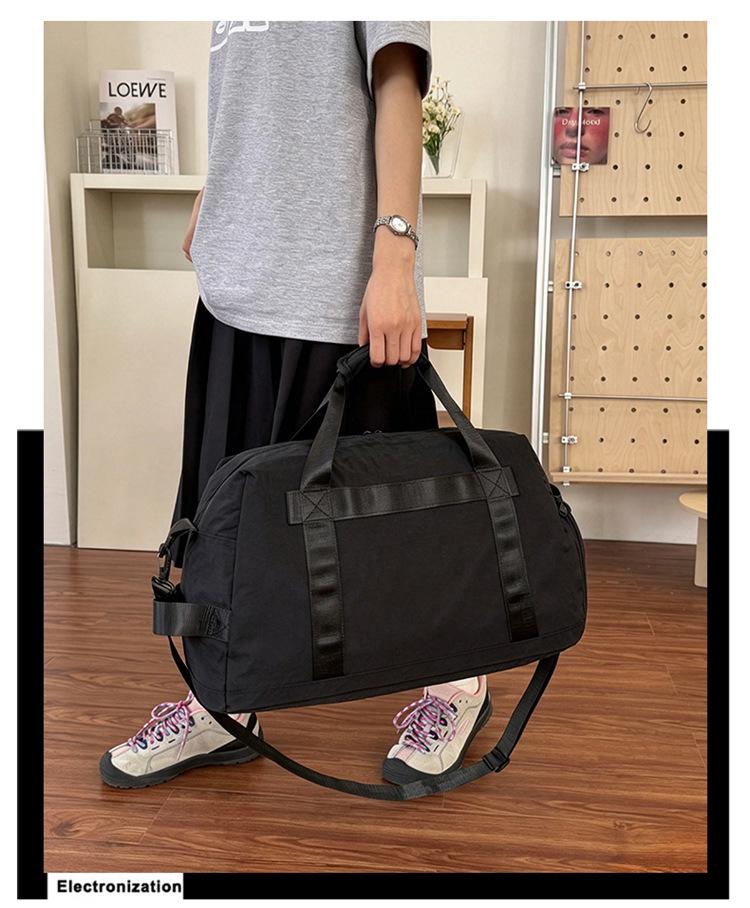 Large Capacity Nylon Travel Bag - Handheld, Shoulder, Crossbody Storage for Men & Women, Ideal for Business Trips & Fitness Luggage