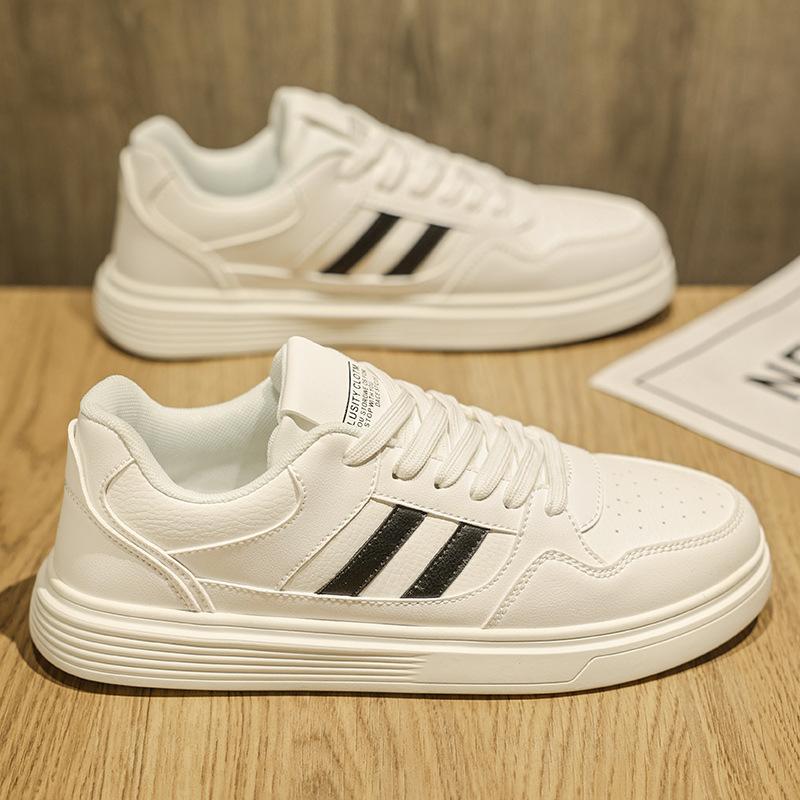 Spring New Shoes for Men Leather Casual Shoes Fashion Striped White Flat Skateboard Shoes Youth Street Lace-up Sneaker