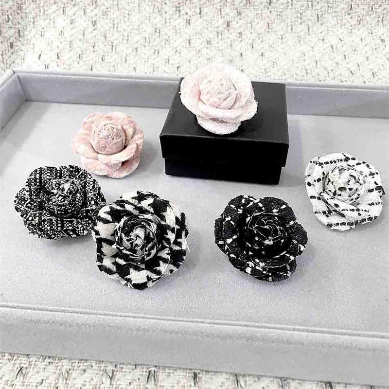 Camellia Houndstooth Brooch All-Season Fabric Mourning Funeral Corsage Pin High-End Elegant Clothes Bag Scarf Accessories Brooch