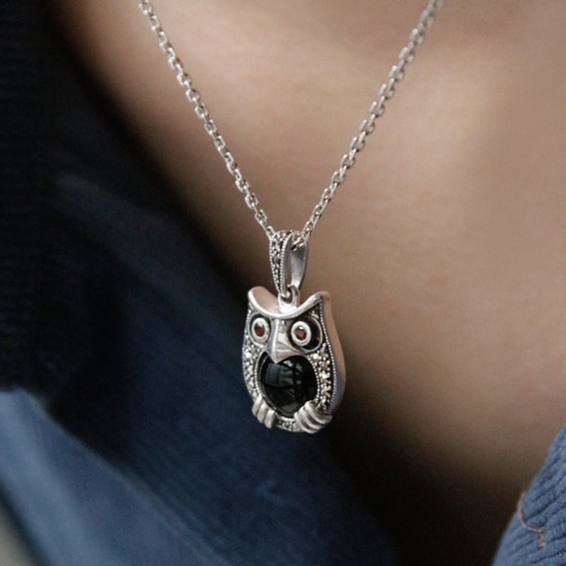 J.Lauren Garnet Onyx Owl Silver Necklace Bn0563