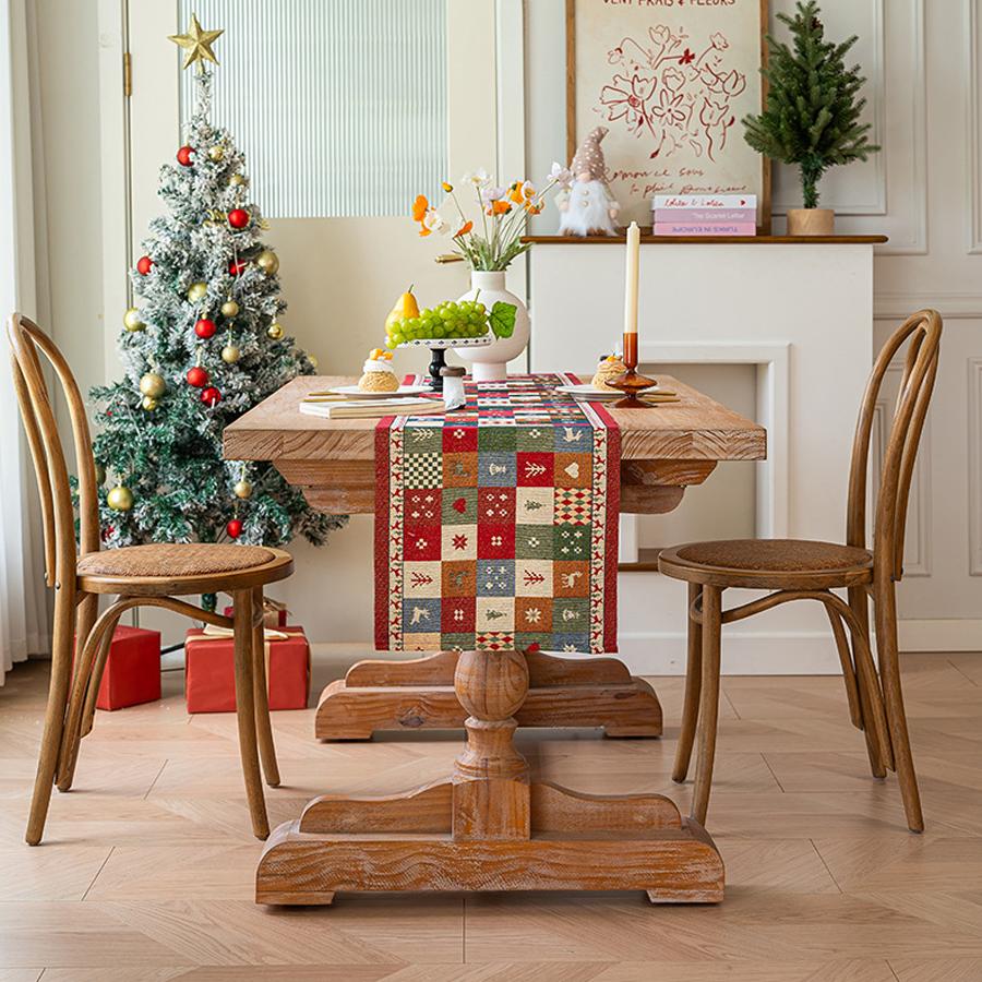 1PC Christmas Vintage Patchwork Table Runner, Thickened Cotton Linen, 200×35cm, Tablecloth with High Colorfastness, Festive Atmosphere