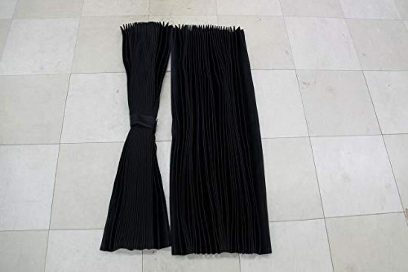 

These pleated center curtains for suitable for both large and are 120cm wide and 100cm long and offer Ideal for separating the seat and sleeping чёрный