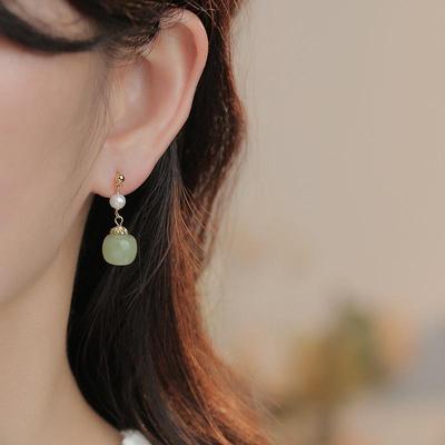Hetian Jade Perlen High-End Ohrringe Leichter Luxus Nischen Design Vintage Einfarbiger Schmuck Ohrringe