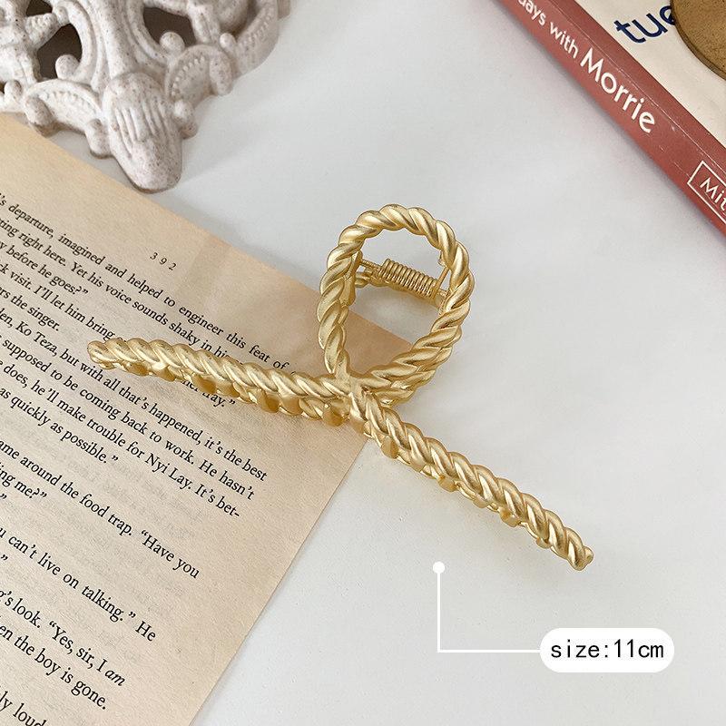 New Women Elegant Gold Hollow Geometric Metal Hair Claw Vintage Crab Hair Clips Headband Hairpin Fashion Hair Accessories