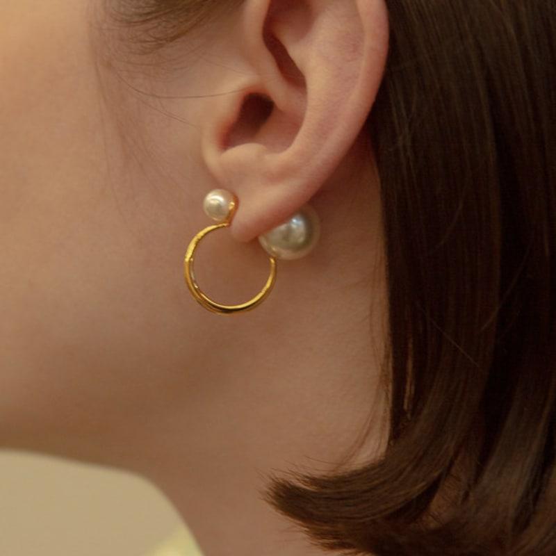 FINDELISE Pearl Reversible Earrings