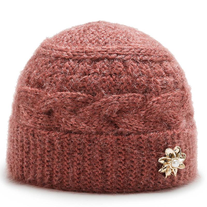 Hat female autumn winter ladies thermal hat in the elderly knitted wool hat winter cycling ear hat mother hat