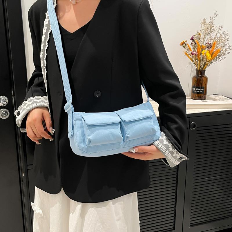 Fashion Niche Motorcycle Bag Summer New Versatile Shoulder Crossbody Bag for Women Lightweight Outdoor Casual Shoulder Bag