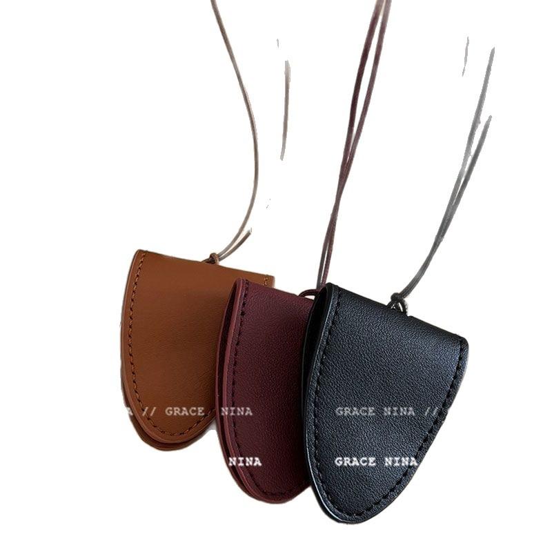 Neck magnetic leather glasses bag Neck card bag Unisex portable long chain key bag Sunglasses storage bag