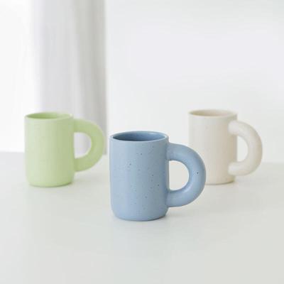 Naczynia do napojów – Kubki