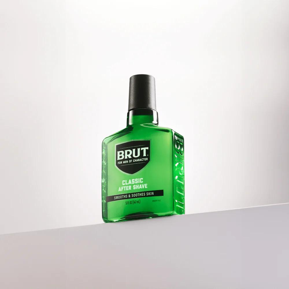 Acqua dopobarba da uomo profumo duraturo Classic After Shave BRUT 147 ml
