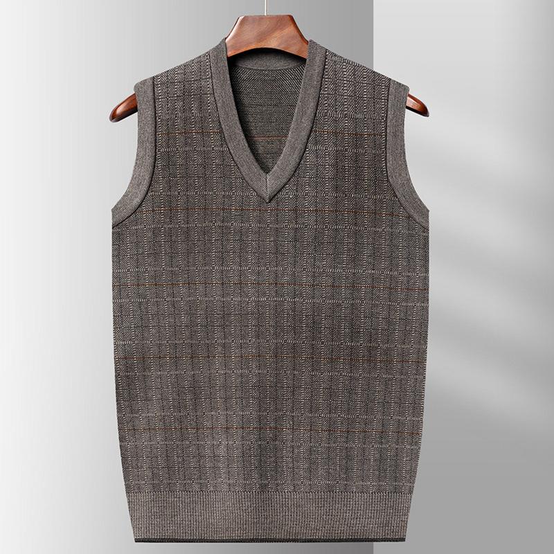 New Men's Vest Autumn and Winter Plaid Pullover Jacquard Old Business Waistcoat Loose Men's Knitted Vest