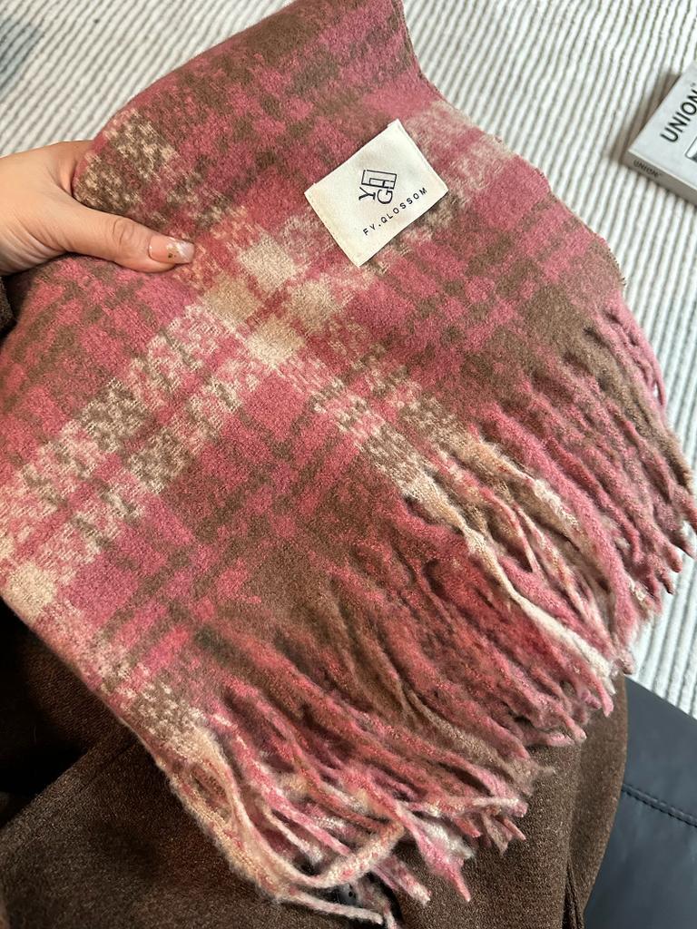 Autumn and winter fringed scarf women's season new imitation cashmere couple high-end versatile shawl student windproof warm scarf