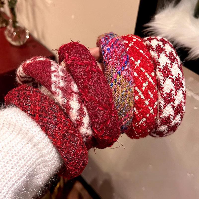 Pretty Merry Christmas Woman Red Wool Knitting Thick Sponge Padded Hairbands for Lady Girls Casual Party Holiday Headband