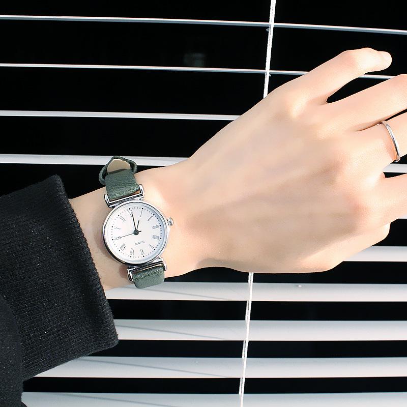 Guarda le donne moda casual in pelle Cintura Orologi semplici da donna  Piccolo Quadrante Orologio Orologio Orologio Wristwatches acquista in modo  economico — spedizione gratuita, recensioni reali con foto — Joom