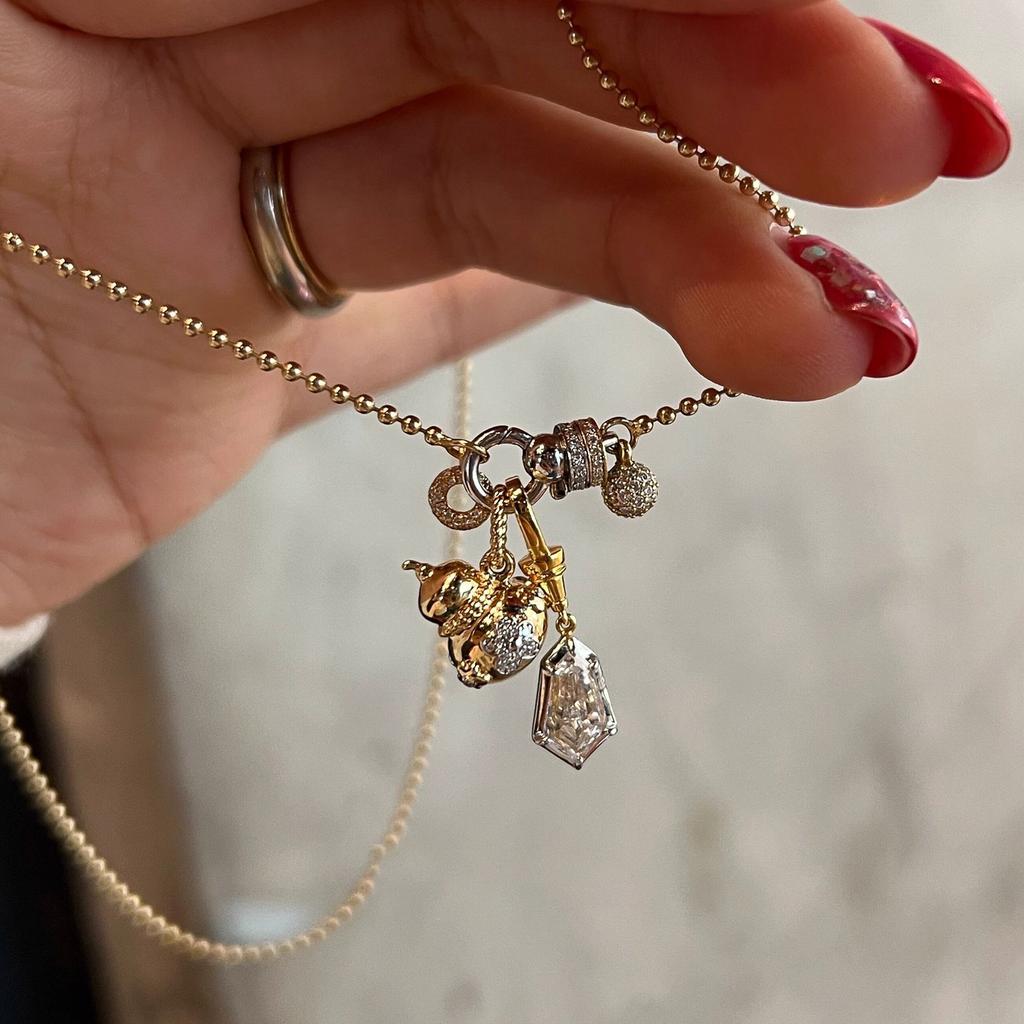 Fashion Glossy Multi Pendant Gourd inlay Diamonds Universal Buckle Necklace Women's Exquisite Sweater Chain Banquet  Gift