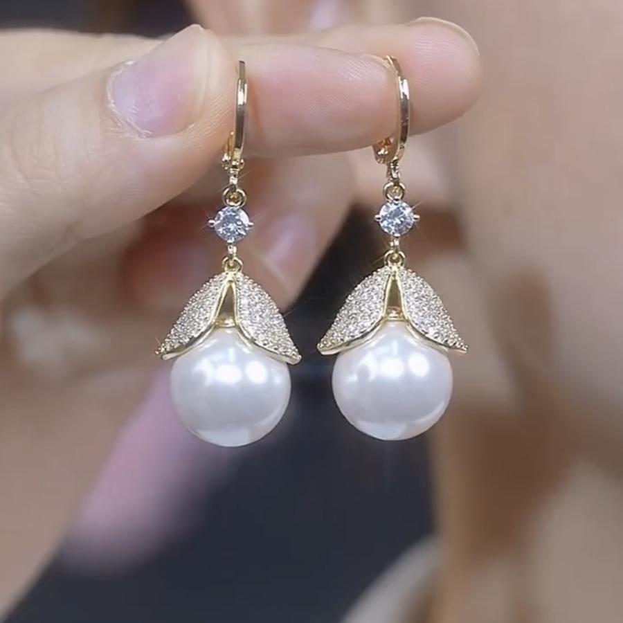 French Niche Light Luxury Exquisite Earrings, Diamond-encrusted Pearl Ear Buckles, High-end Temperament Simple Earrings, Earrings.