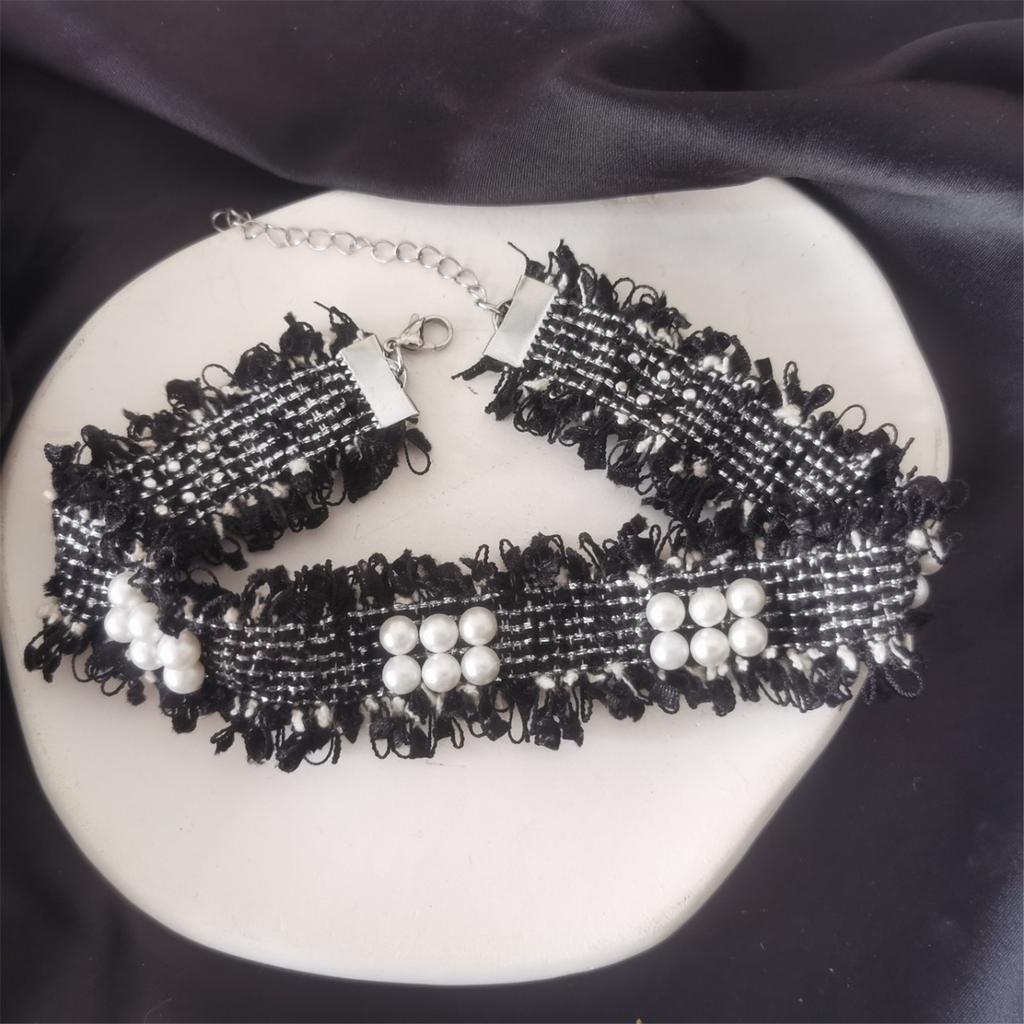 Small Flower Pearl Choker Necklace Sweet Cool Collar Necklace Neck Chain Wedding Party Jewelry Gift for Women Girls