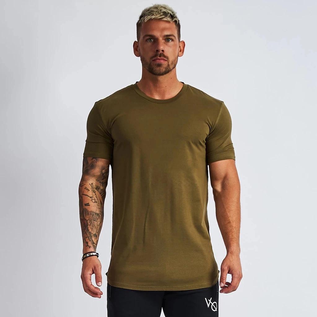 Sommer Neu Einfarbig Lässig Herren T-Shirt Fitness Sport Täglich Vielseitig Rundhals Baumwolle Mode Basic Unterzieh Kurzarm Tops