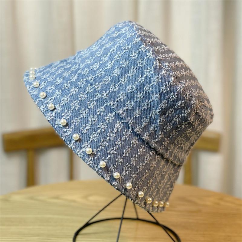 

Trendy Vintage Denim Pearl Fisherman Hat Women Korean Style Versatile Face-enhancing Small Autumn Winter Bucket Cap Women Chic синій